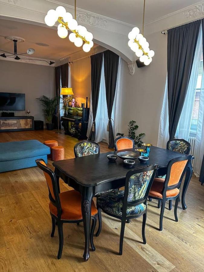 Bay Of Art Apartment ตรีเอสเต ภายนอก รูปภาพ